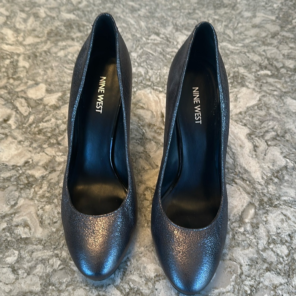 Nine West Nixit Size 91/2M
